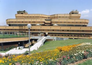 مكتبة ايران الوطنية 