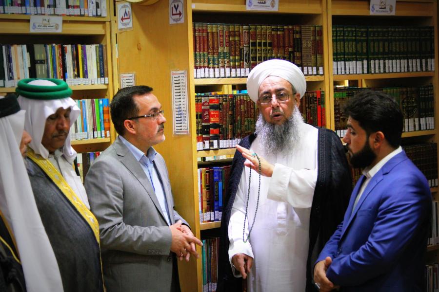مكتبة الروضة الحيدرية تستضيف وفد من علماء اهل السنة في خانقين 